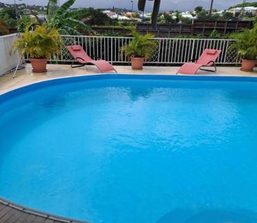 Destrellan Villa | VILLA LAURAYM