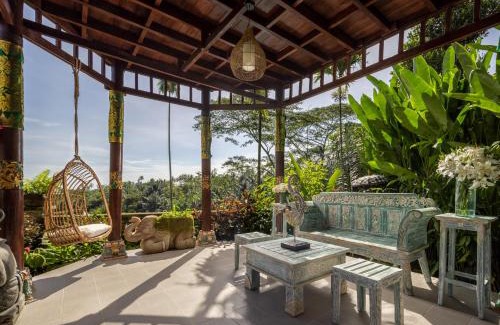Taro Villa | Villa Lembah Damai by Pramana Villas