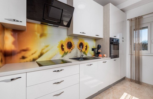 Lipa Villa | Villa Lemily - Five Bedroom with Swimming Pool