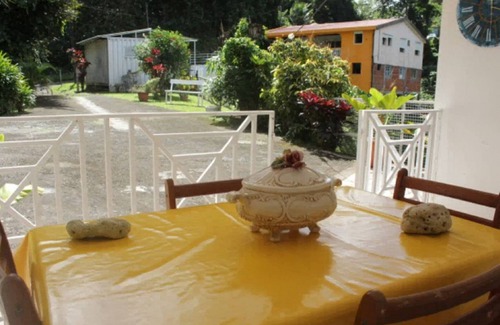 Le Lamentin House | Villa Les Cythos - 10 min from the Lamentin supermarket and swimming pool