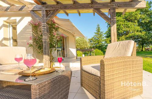 Eyjeaux House | Villa Les Papillons Haven of Peace and Comfort