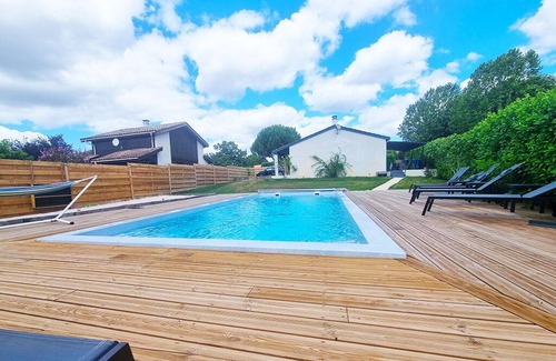 Prayssas Villa | Villa ‘leticas’, its Private Pool in the Sun of Lot et Garonne
