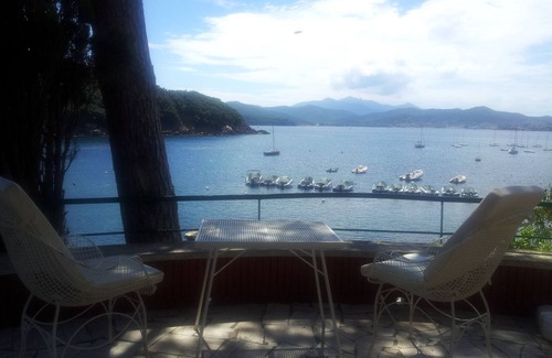 Bagnaia House | Villa Lia Directly on the Sea