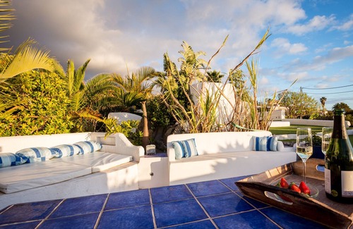 Guia de Isora Villa | Villa Libélula with Sea View, Pool & Wi-Fi