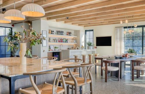 Constantia House | Villa Lion View Private Luxury Retreat