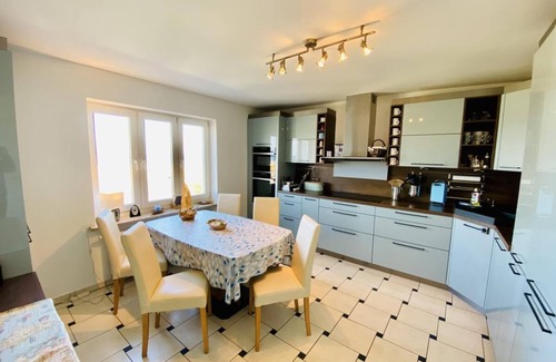 Warnemuende Apartment | Villa Lipsia, lake view