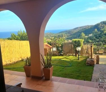 Eden Rock House | Villa Lobe