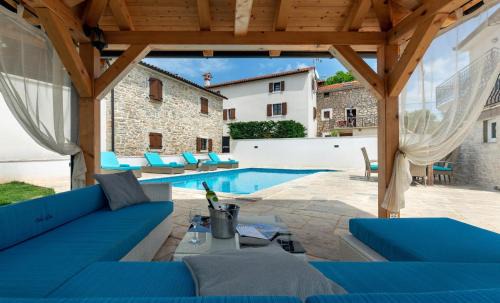 Lasici Villa | Villa Loki Luxury in Tradition