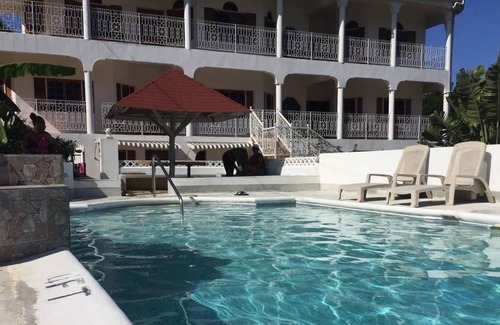 Duncans Bed & Breakfast | Villa Lord Royale is close to Sumfest venue in Montego Bay.