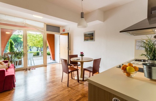 Morro d'Alba Villa | Villa Lorena with pool, surrounded by a park of olive trees, just 15 km from the beach of Senigallia
