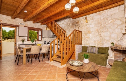 Agia Marina Villa | Villa Luciana by Villa Plus