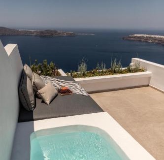 Imerovigli Apartment | Villa Lukas