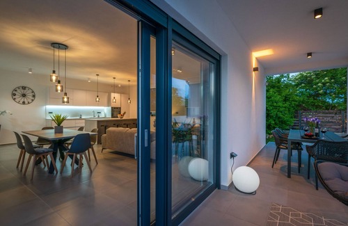 Prodol House | Villa 'M' by Interhome