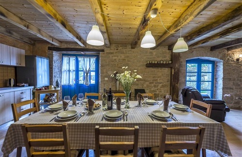 Pazin Villa | Villa M-Mate with Pool - Privacy Guaranteed