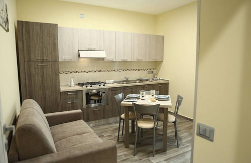 Pompei Apartment | Villa Magiola - Two-room apartment Briseide at 200 meters from the Pompeii excavations Parking for free