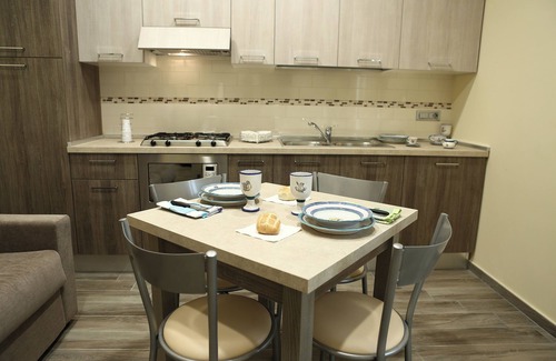 Pompei Apartment | Villa Magiola - Two-room apartment Briseide at 200 meters from the Pompeii excavations Parking for free