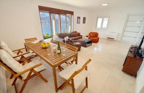 Rose Villa | Villa Male Rose