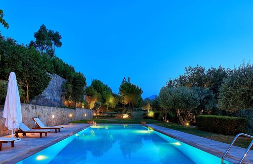 Malevizi Villa | Villa Malvazia Luxury