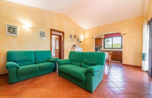 Quartucciu Villa | Villa 'Mameli' with Mountain View, Wi-Fi and Air Conditioning