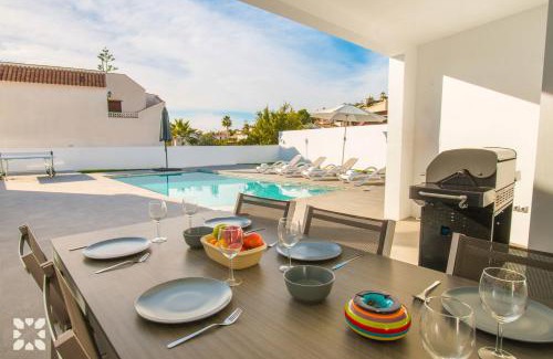 Casas de Torrat Villa | Villa Mango by Abahana Villas