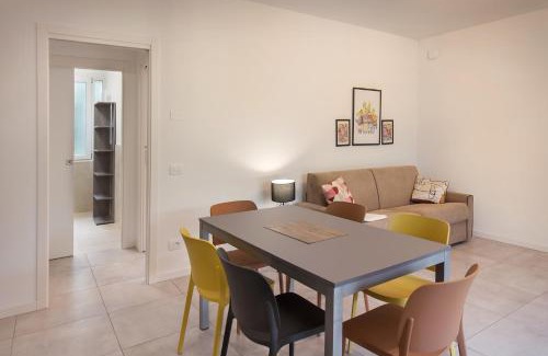 Cisano Apartment | Villa Manzoni Apt 3
