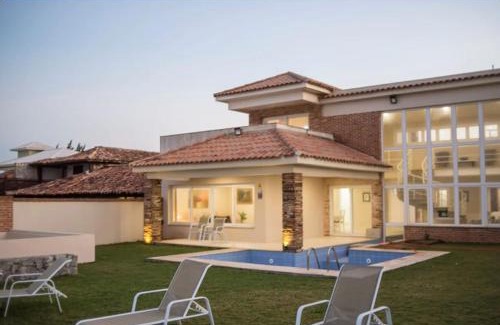 Praia Rasa House | Villa Mar de fondo