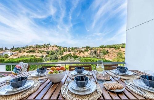 Patroves Villa | Villa Maria, 3BD & Pool & Garden & BBQ