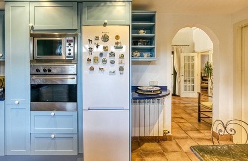 Navata Villa | Villa 'Maria' with Private Pool, Wi-Fi and Air Conditioning