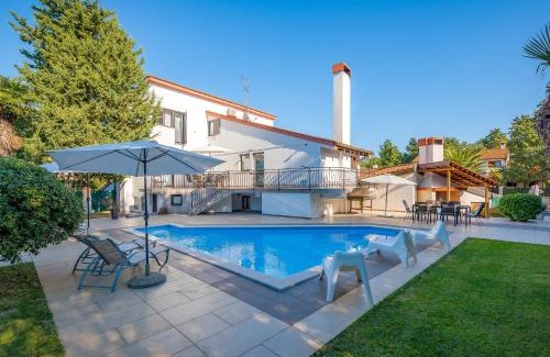 Stranici kod Nove Vasi Villa | Villa Martimar with pool and hot tub in Istria