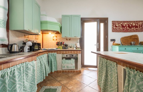 Quartucciu Villa | Villa "Mavi" with Mountain View, Private Pool & Wi-Fi