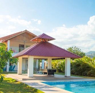 Las Charcas Villa | Villa Mercedes - Private Pool & Sunset Views - Ocoa Bay