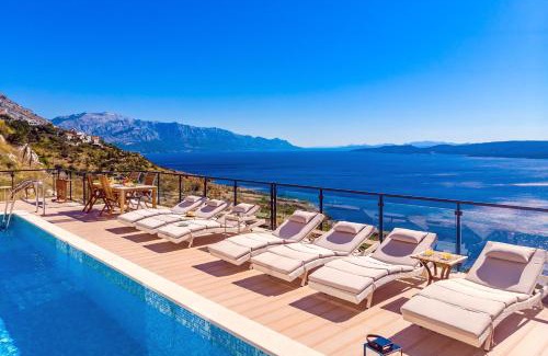 Lokva Rogoznica Villa | Villa Mia with private pool, Whirlpool, gym, sauna, seaviews