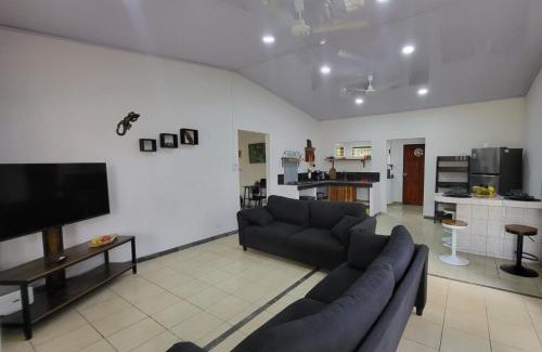 Bandera House | Villa Milagro