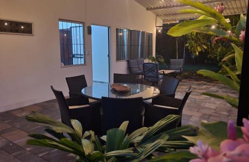 Bandera House | Villa Milagro