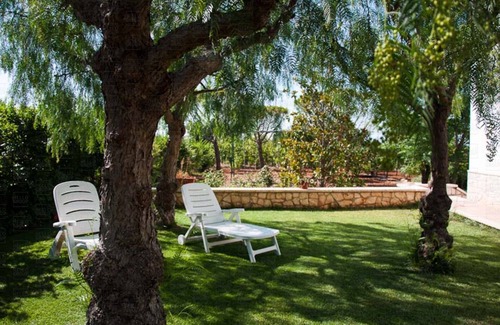 Monopoli Villa | Villa Mimosa: private villa in Monopoli