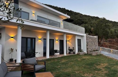 Ipsos Villa | Villa Mimosa with private swimming pool