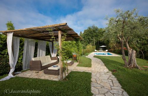 Santa Lucia Villa | Villa Miramare Camaiore with pool
