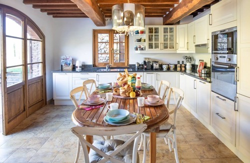 Santa Lucia Villa | Villa Miramare – Elegance and Relaxation with a View over the Versilia Coast