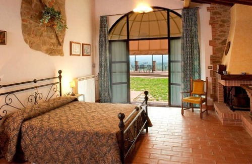 Sinalunga Villa | Villa Montaperti