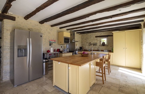 La Sauvetat-sur-Lede Villa | Villa Moundo - Charming private holiday home with pool