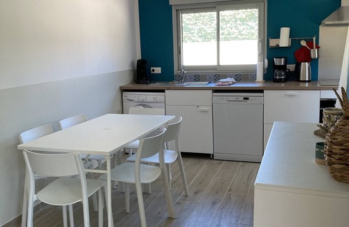 Sainte-Lucie-de-Porto-Vecchio House | Villa "muscari" à 300m de la Plage, 6 Personnes. Jolie Villa Neuve Toute Équipée