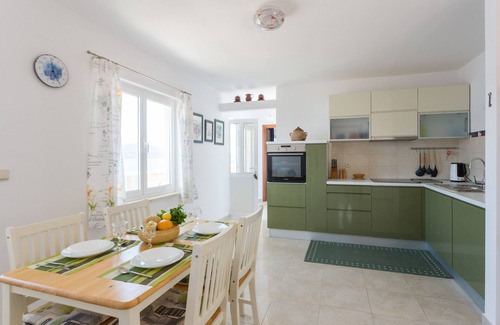 Dubrovacko Primorje Villa | Villa Natasha is on seafront with private beach, 25 km away from Dubrovnik