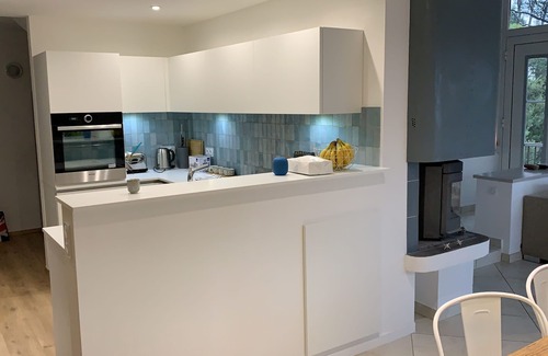 Hyeres House | Villa NEA with sea view and private swimming pool, classified 4 stars.