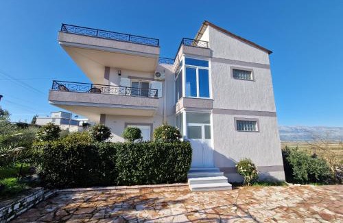 Aliko Apartment | Villa Nefeli