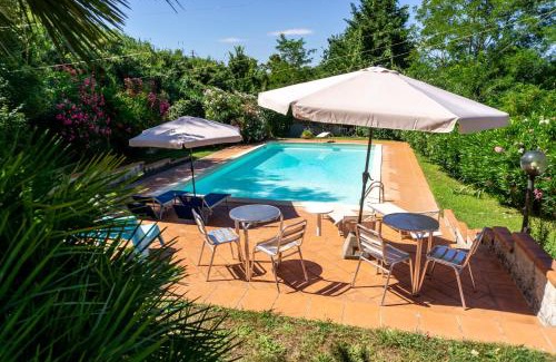 Lorenzana Bed & Breakfast | Villa Nerone B&B