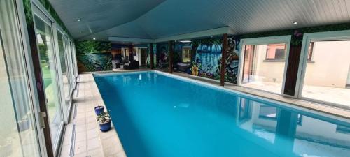 Saint-Cyr-sur-Loire Villa | Villa Neves