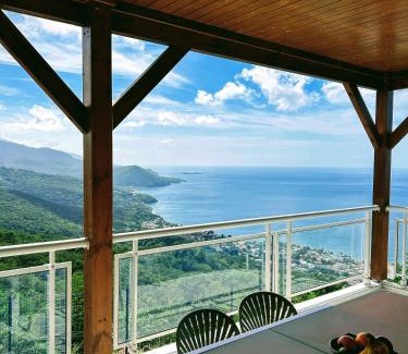 Pointe-Noire Villa | Villa Nia - PointeNoire - Vue mer & montage