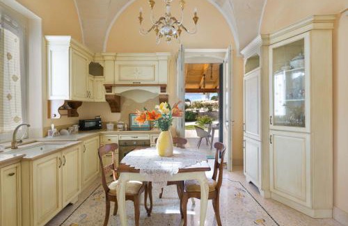 Scorrano Villa | Villa Nicrys by Perle di Puglia
