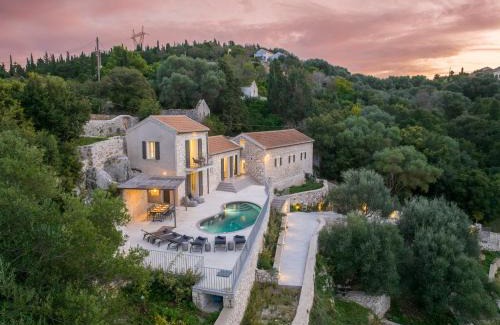 Fiskardo Villa | Villa Nónna, 1800s house renovated in 2023