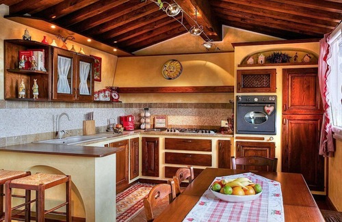 Roccastrada Villa | Villa Norma: An elegant and welcoming two-story villa located on top of a small hill, with Free WI-FI.
